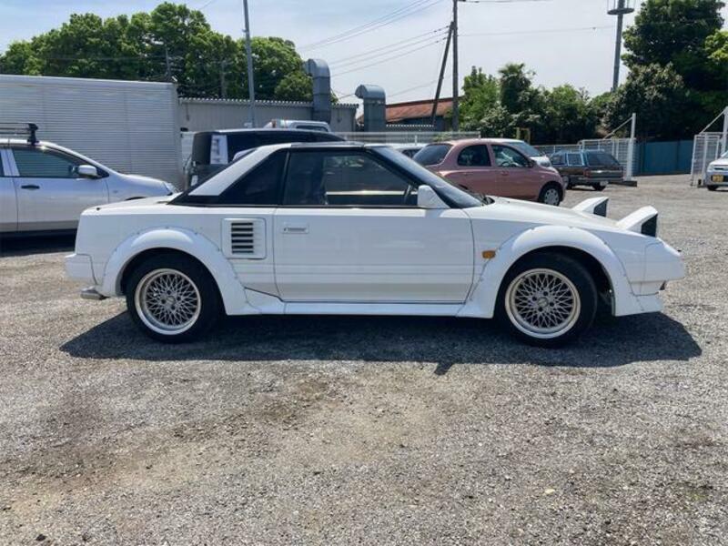 MR2
