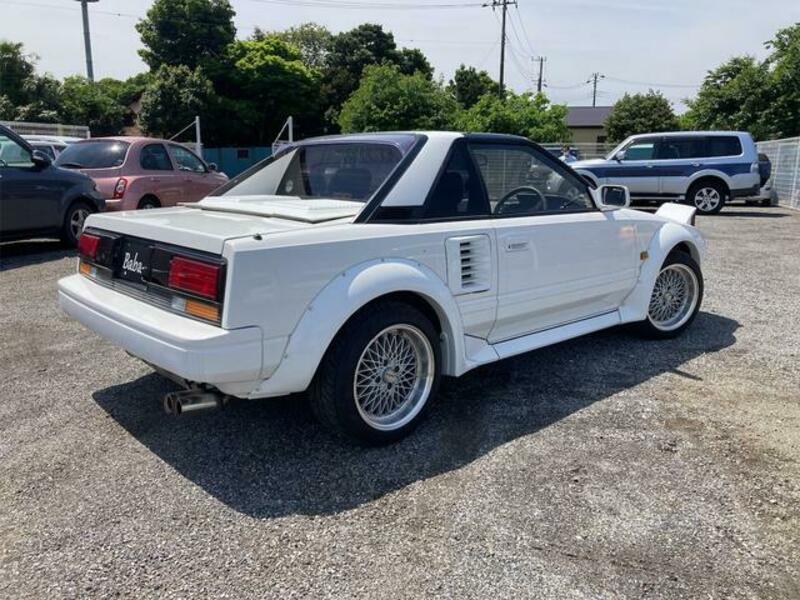 MR2