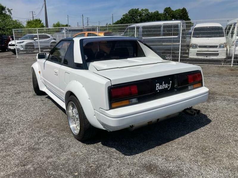 MR2