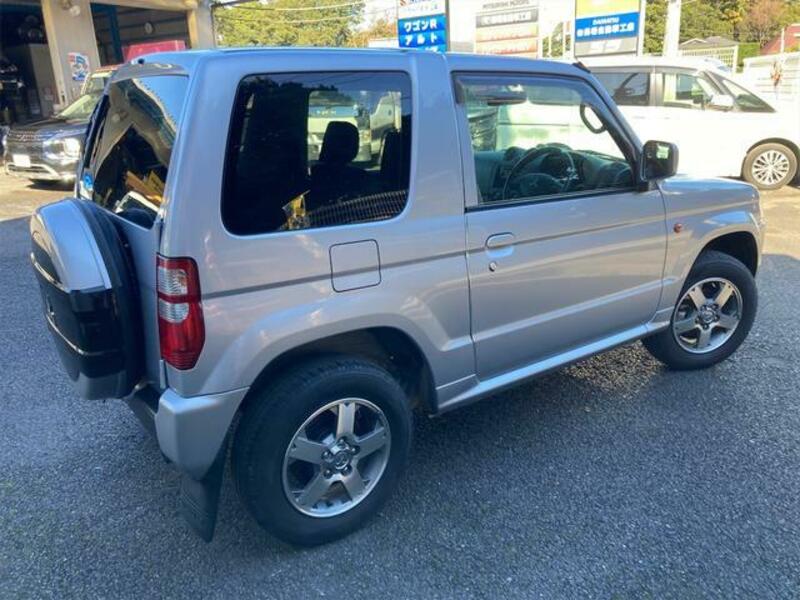 PAJERO MINI
