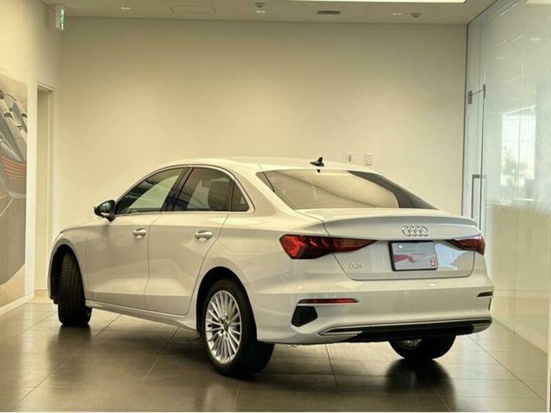 A3 SEDAN