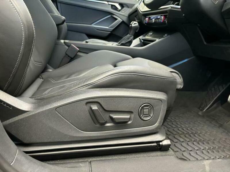 Q3