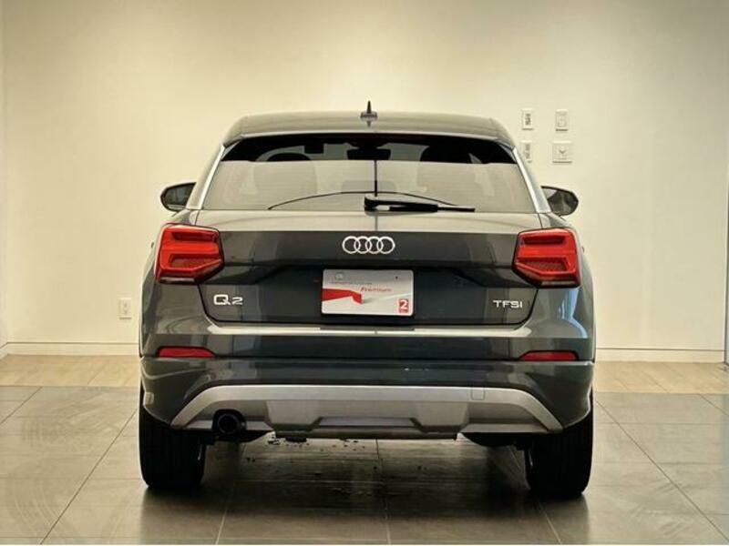 Q2