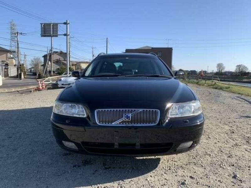 V70