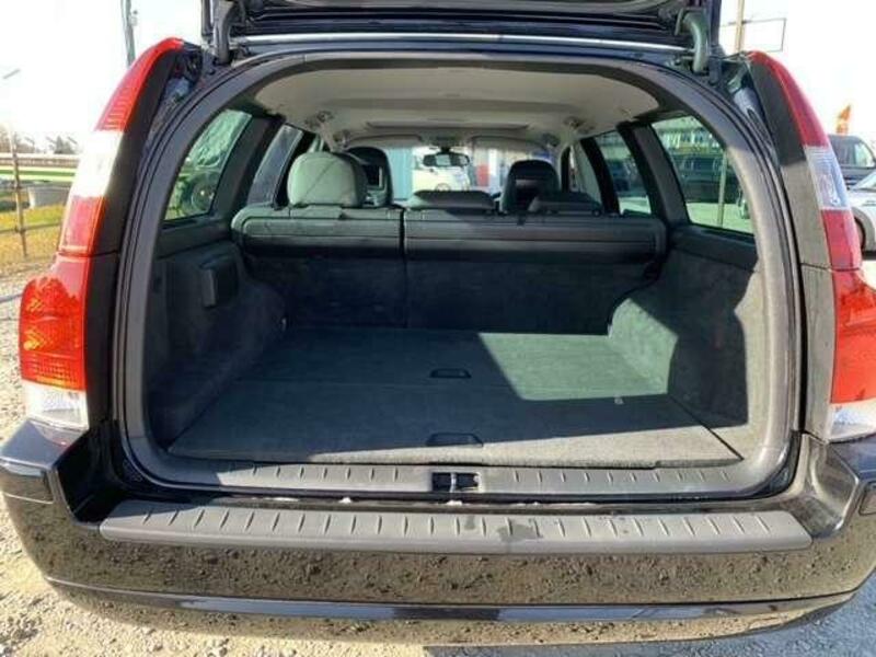 V70