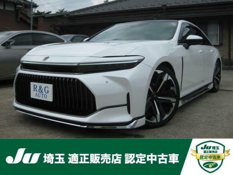 TOYOTA CROWN