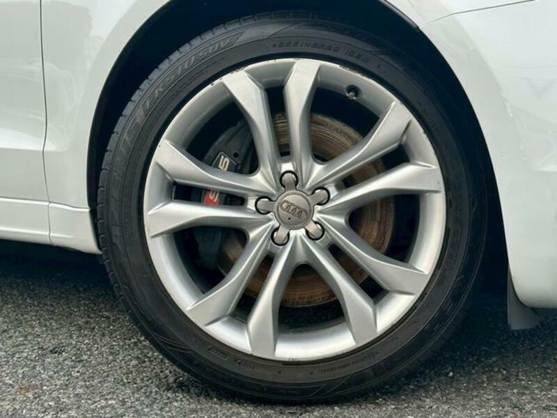 SQ5