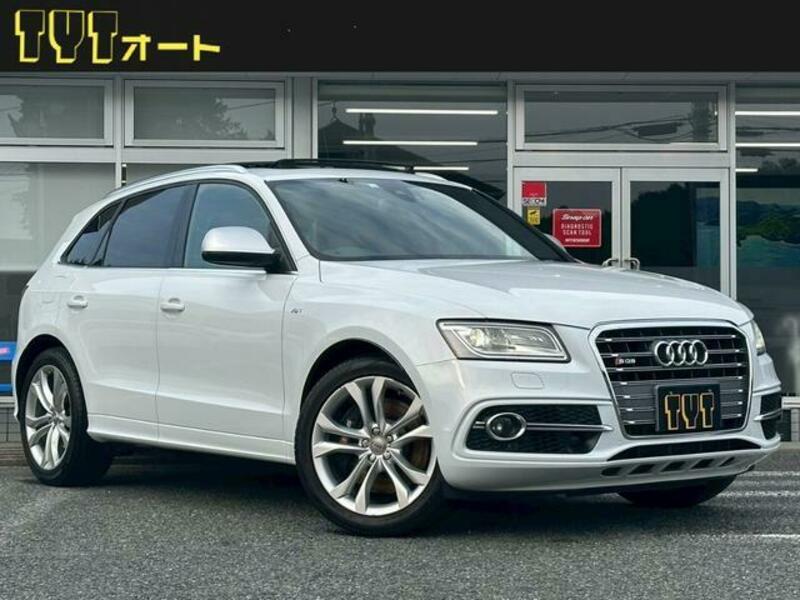AUDI SQ5