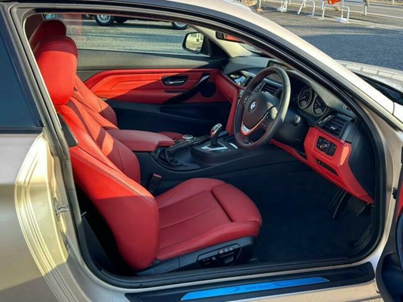 4 SERIES
