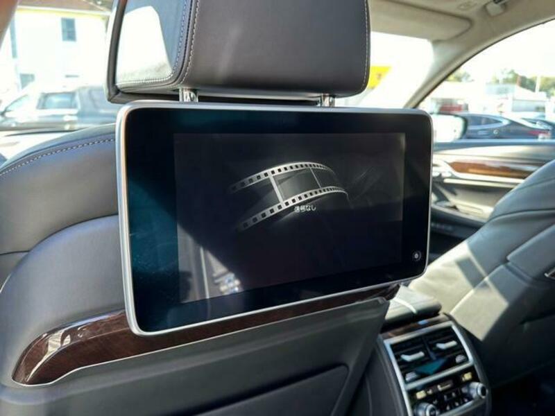 7 SERIES