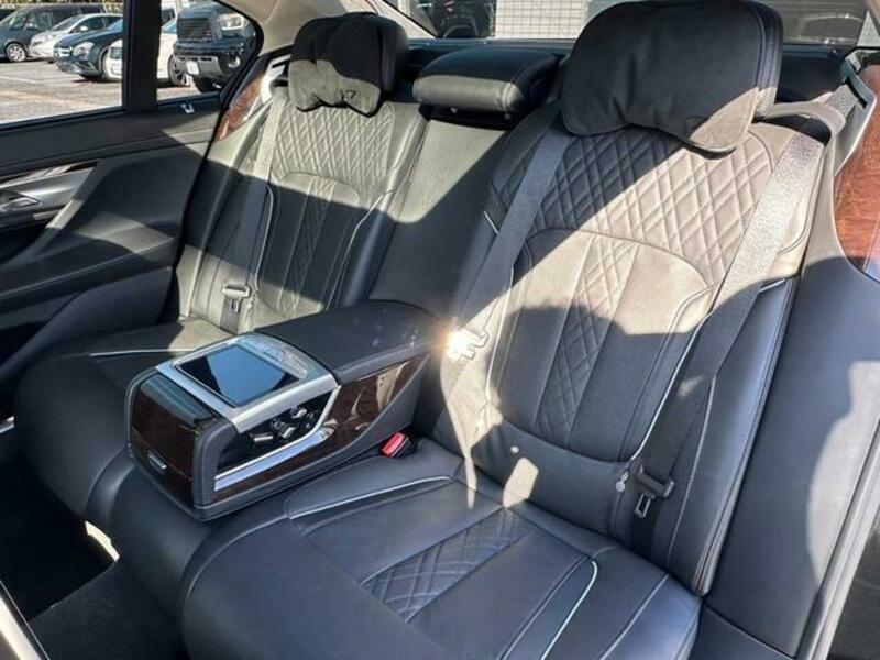 7 SERIES