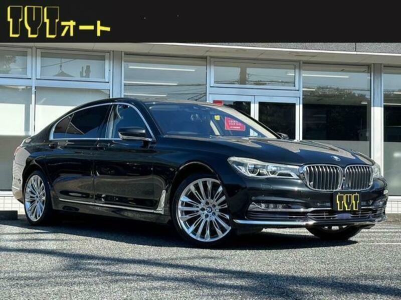 BMW 7 SERIES