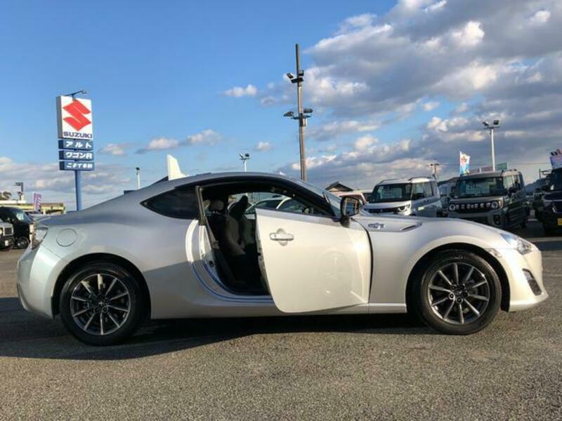 86
