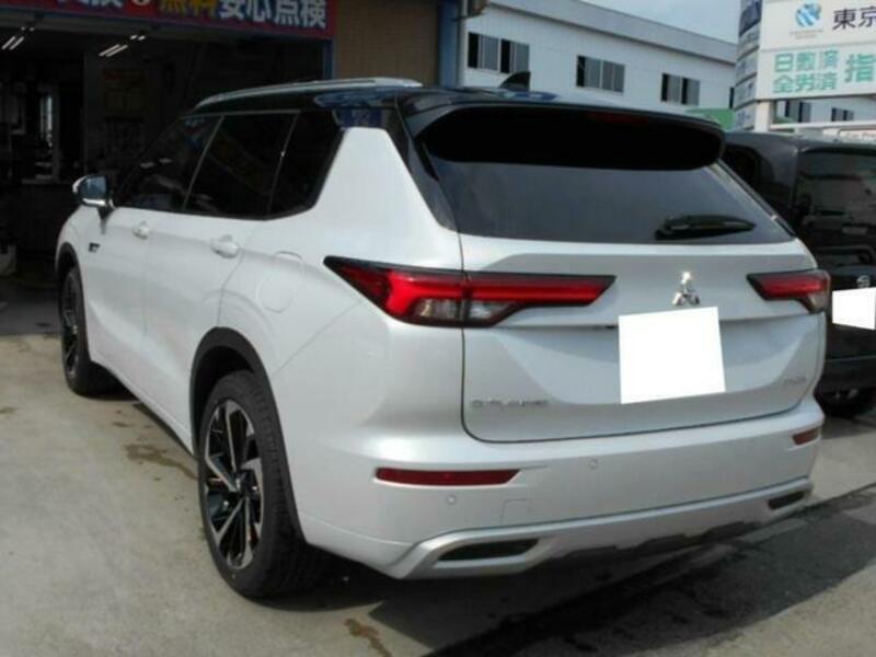 OUTLANDER PHEV
