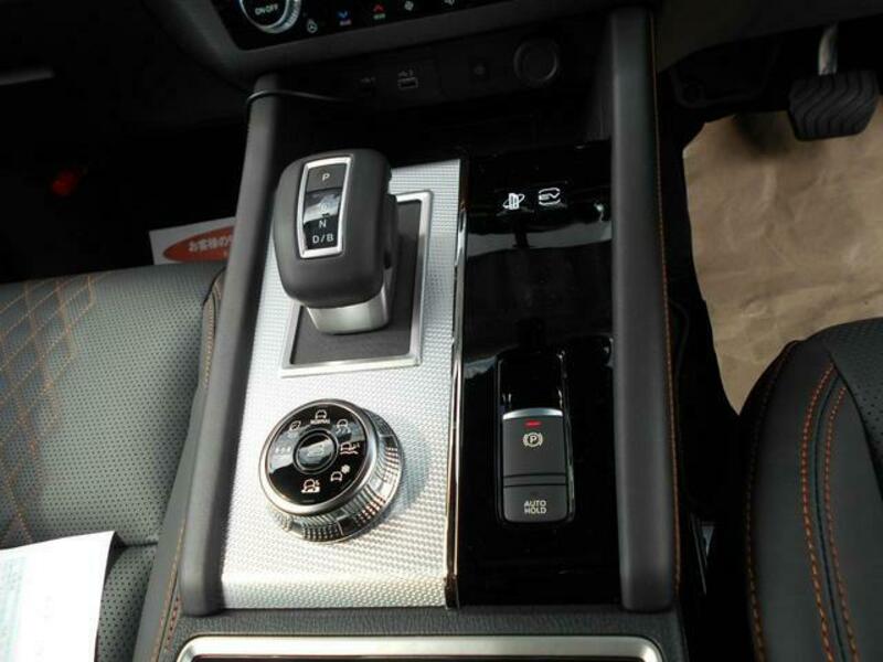 OUTLANDER PHEV