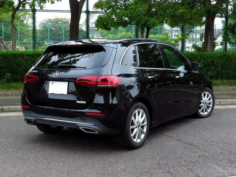 B-CLASS