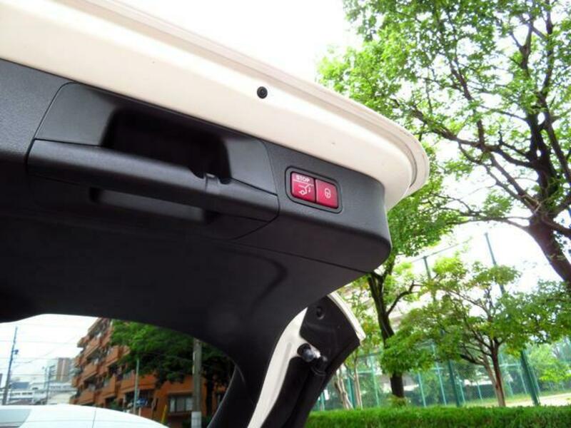B-CLASS
