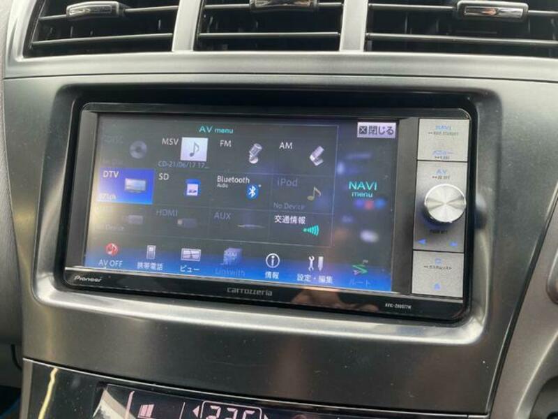 PRIUS ALPHA