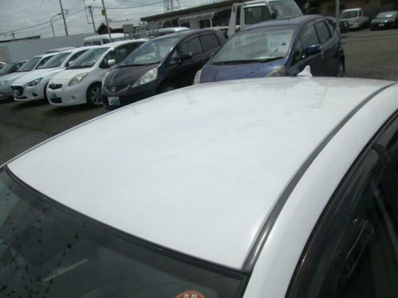 COROLLA AXIO