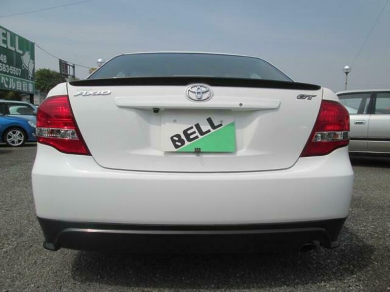COROLLA AXIO