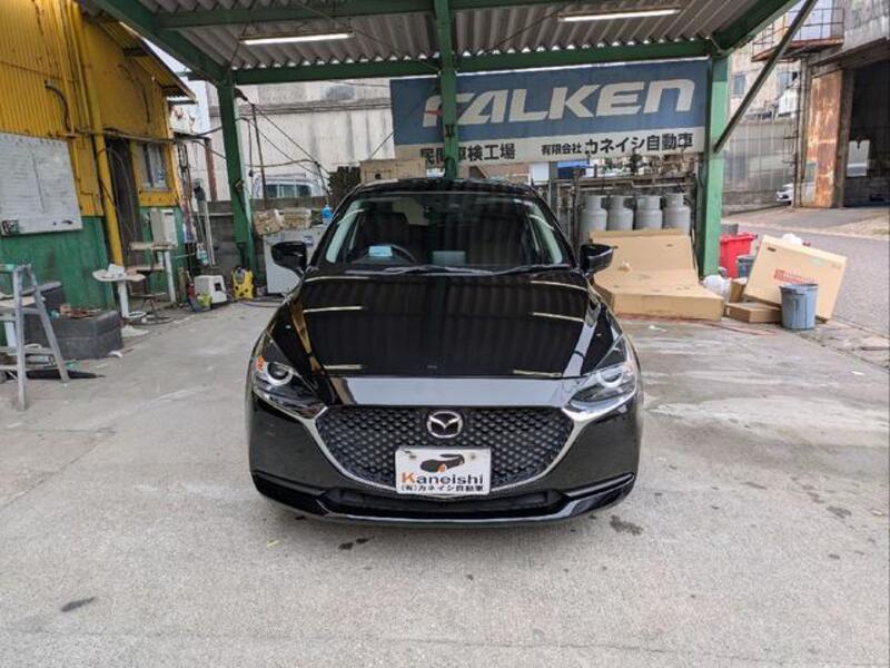 MAZDA2