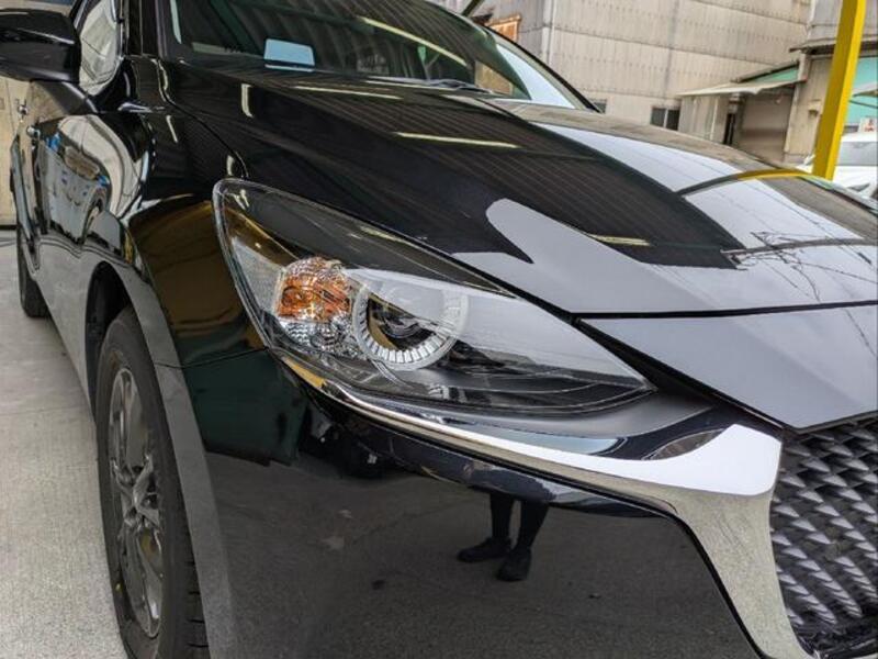 MAZDA2