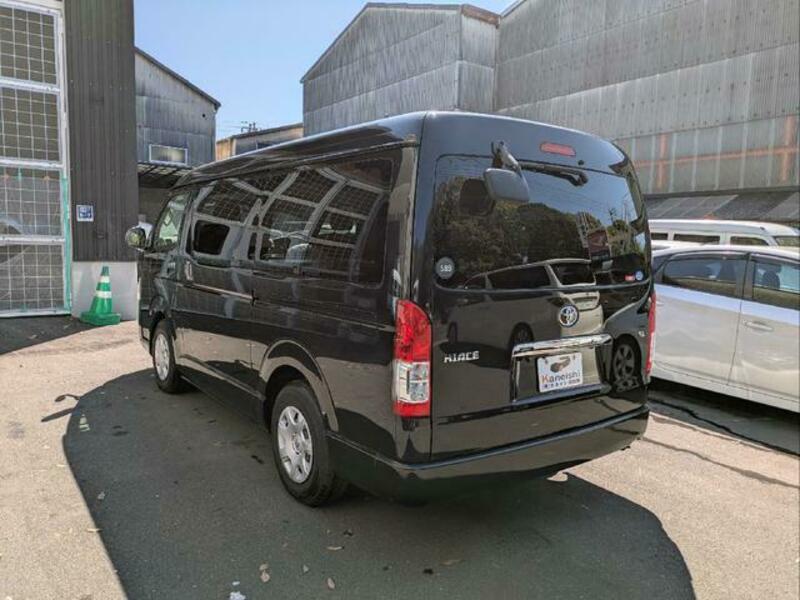 HIACE WAGON