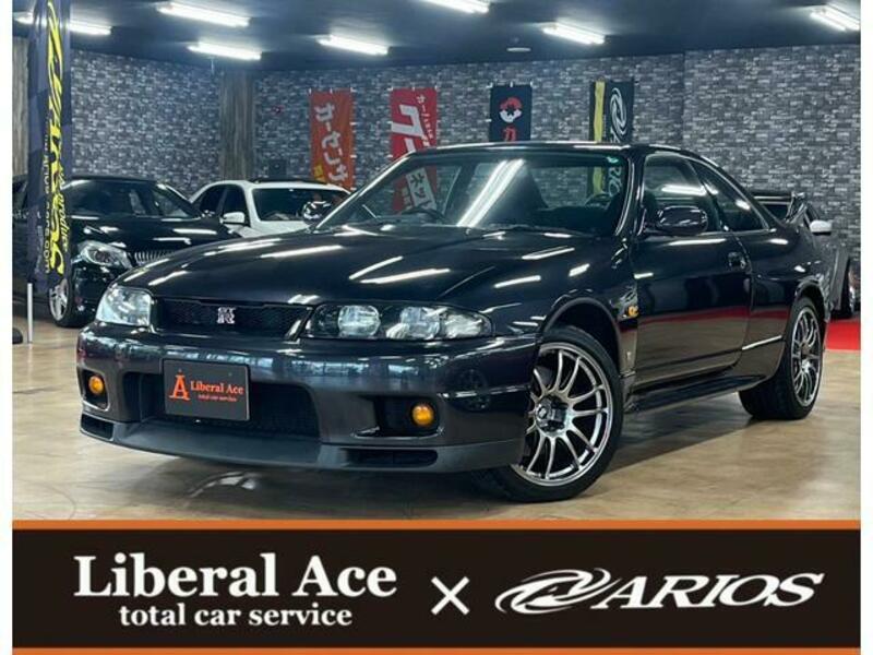 NISSAN SKYLINE