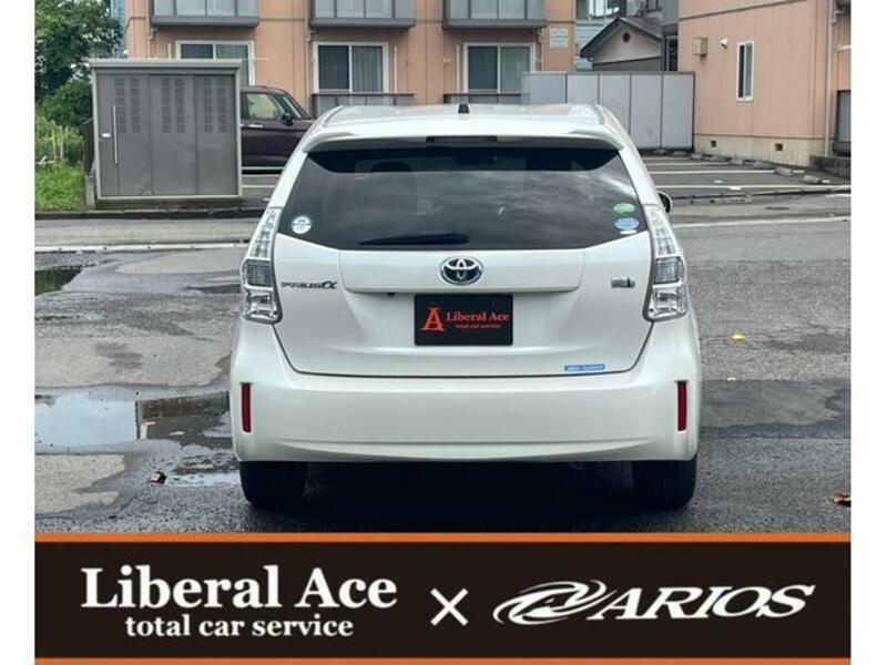 PRIUS ALPHA