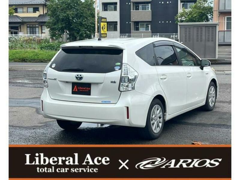 PRIUS ALPHA