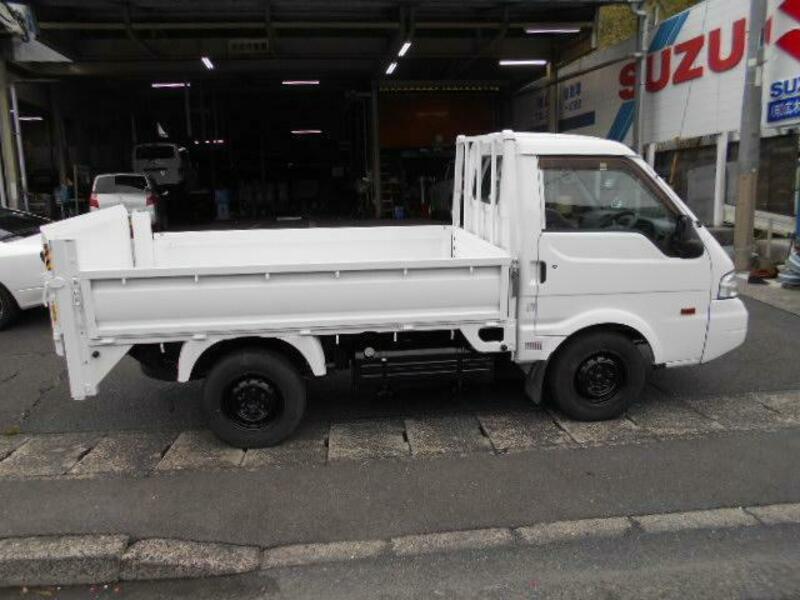 BONGO TRUCK