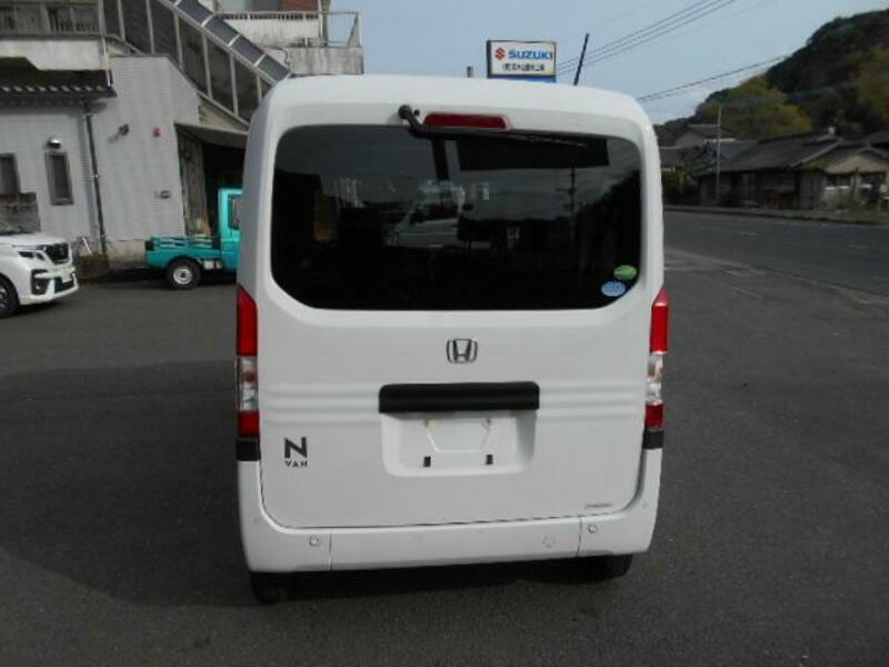 N-VAN