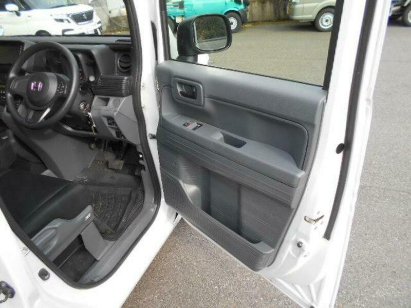 N-VAN