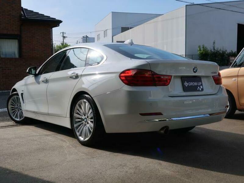 4 SERIES