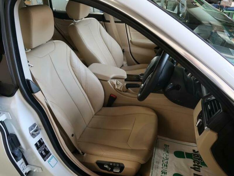 4 SERIES