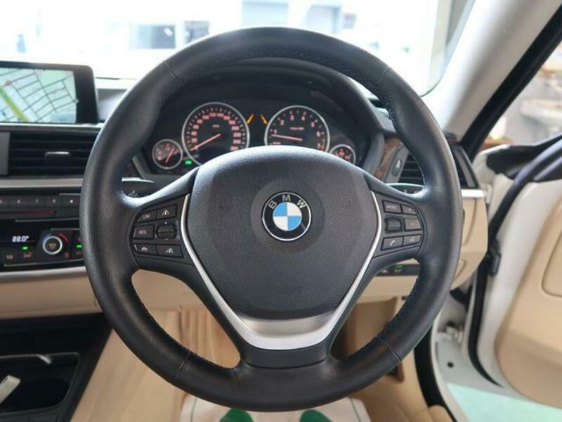4 SERIES