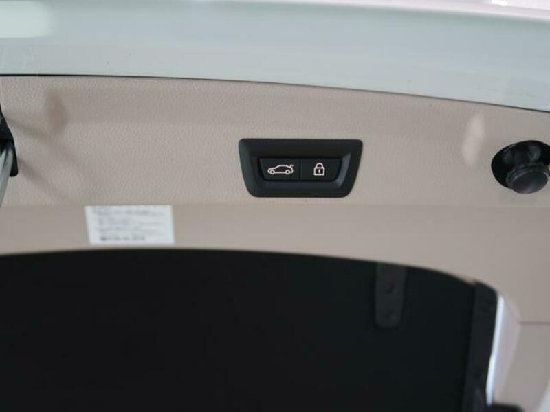 4 SERIES