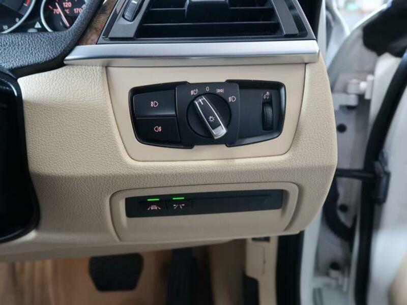 4 SERIES
