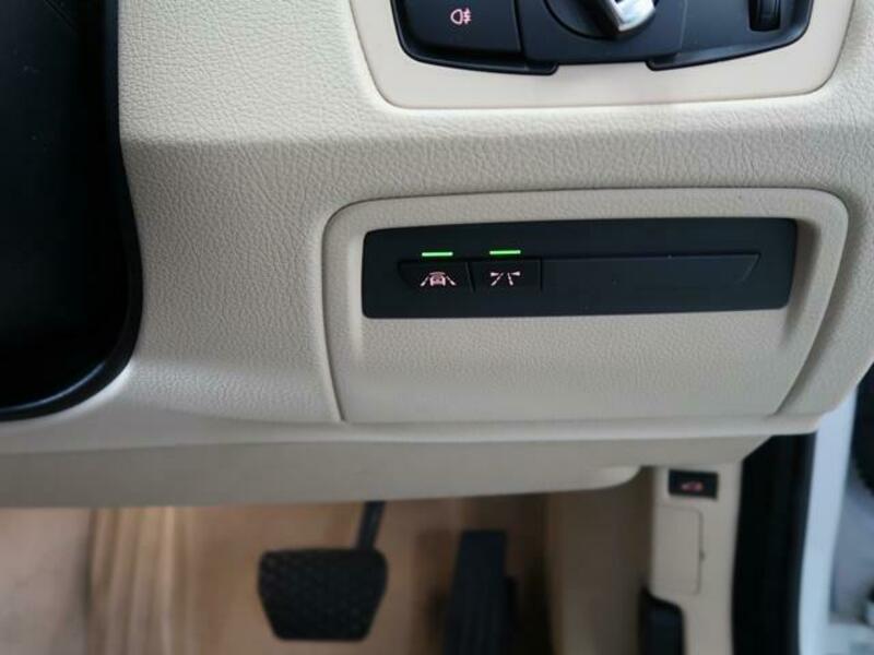 4 SERIES