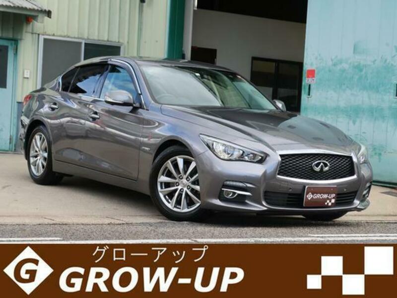 NISSAN SKYLINE