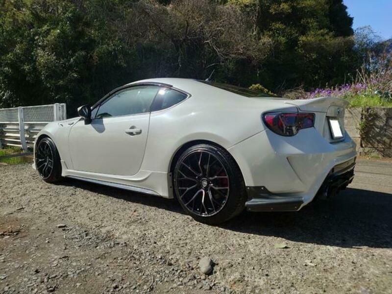 86