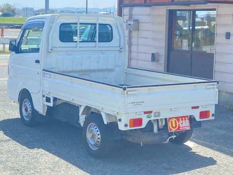 MINICAB TRUCK
