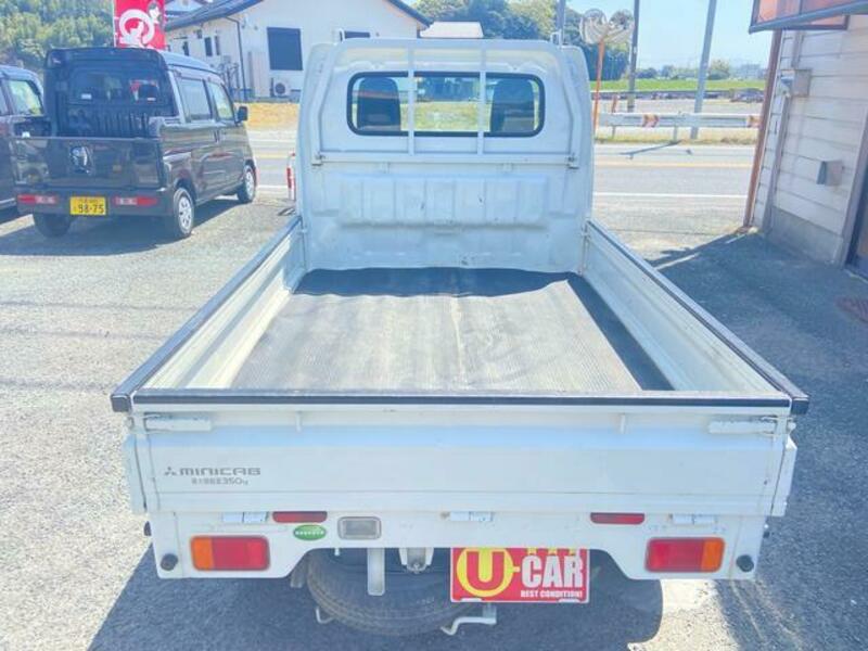 MINICAB TRUCK