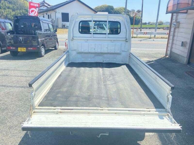 MINICAB TRUCK