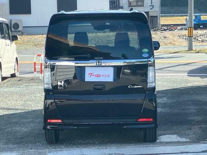 N BOX CUSTOM
