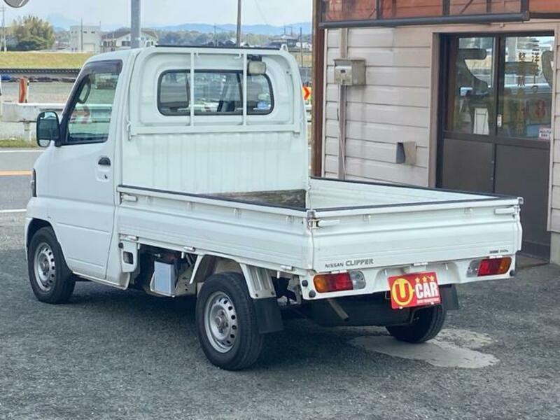 CLIPPER TRUCK