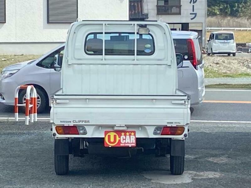 CLIPPER TRUCK