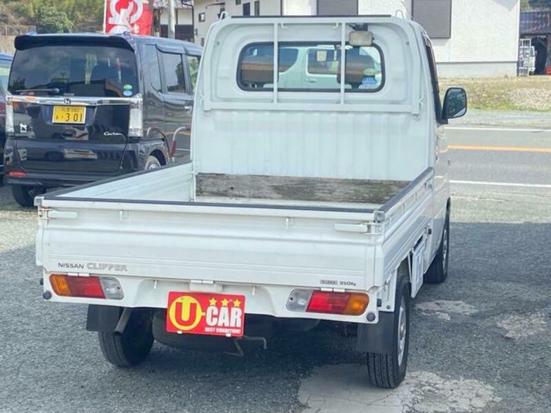 CLIPPER TRUCK
