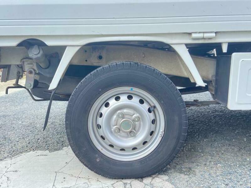 CLIPPER TRUCK