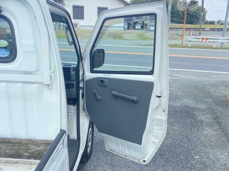 CLIPPER TRUCK